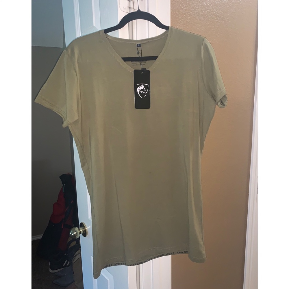 Alphalete Martini Green Tee